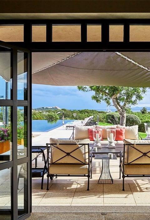 luxury beach front villa for rent in Sardinia